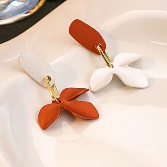 Handmade Plating Colorful Petal Drop Earrings White and Orange - Picture 4 of 6